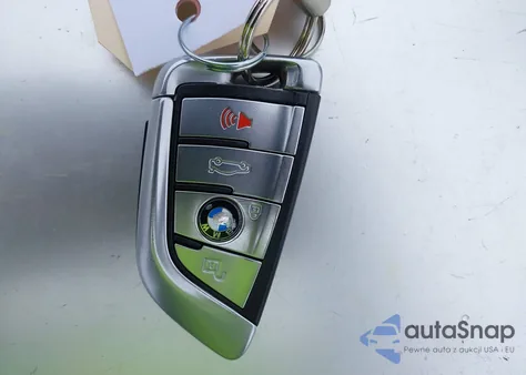 2019 BMW 530I xDrive from USA, damaged, VIN WBAJA7C57KWW20522